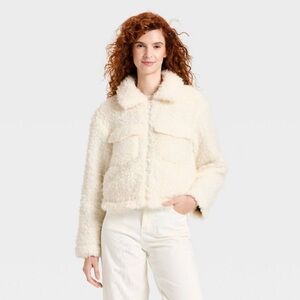 Women's Cozy Faux Shearling Jacket - Universal Thread